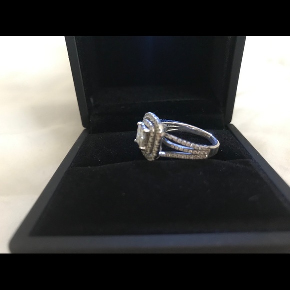 Promise ring - Picture 6 of 6